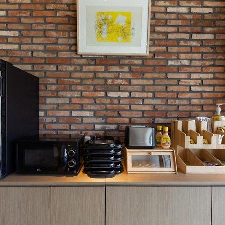 Hotel Band Pyeongtaek Bagian luar foto
