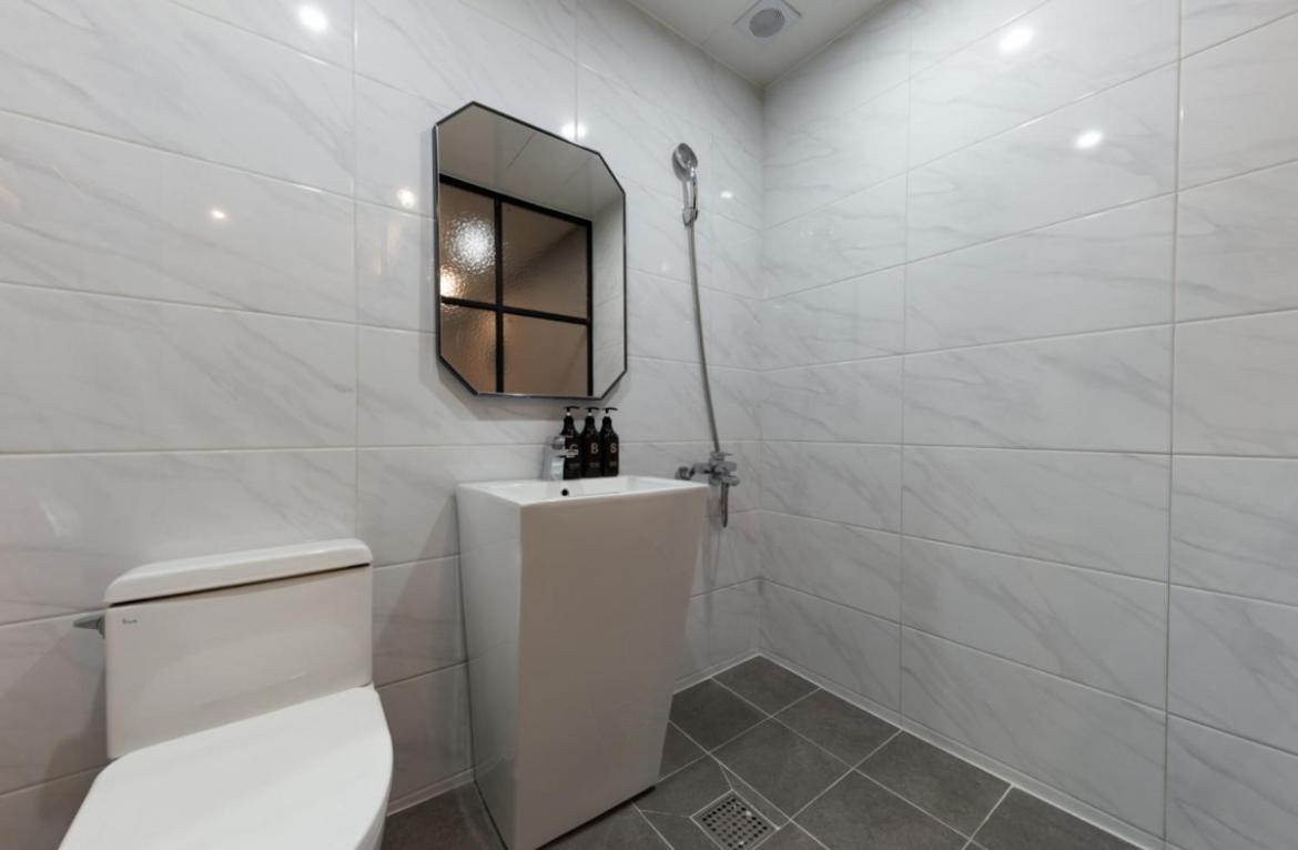 Hotel Band Pyeongtaek Bagian luar foto